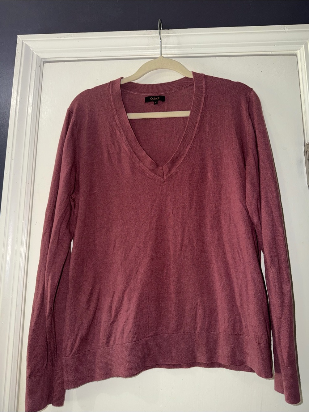 Quince V-Neck Sweater in Mauve Pink